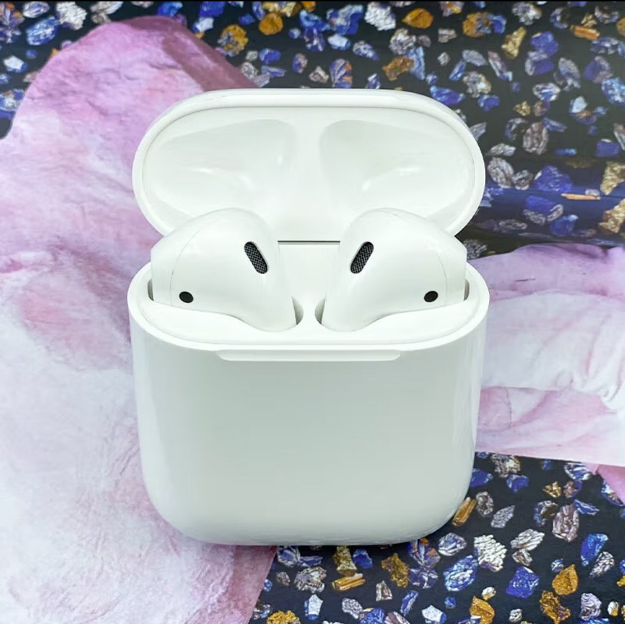 Second-hand original AirPodsPro2