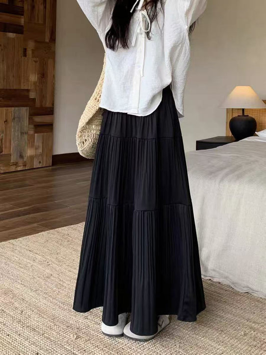 Autumn and winter pleated skirts