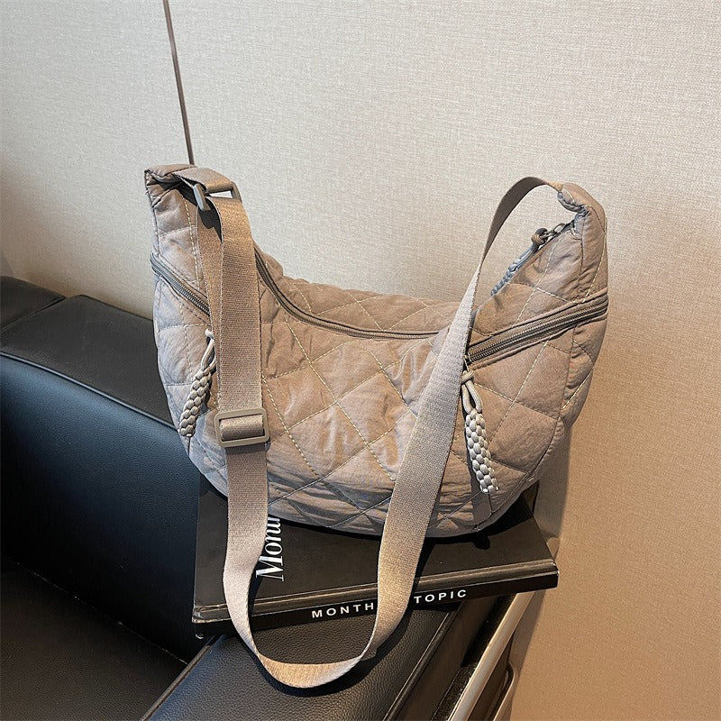 Fashion diamond embroidered thread bag cross-border new solid color large capacity texture Oxford cloth bag dumpling shoulder messenger bag