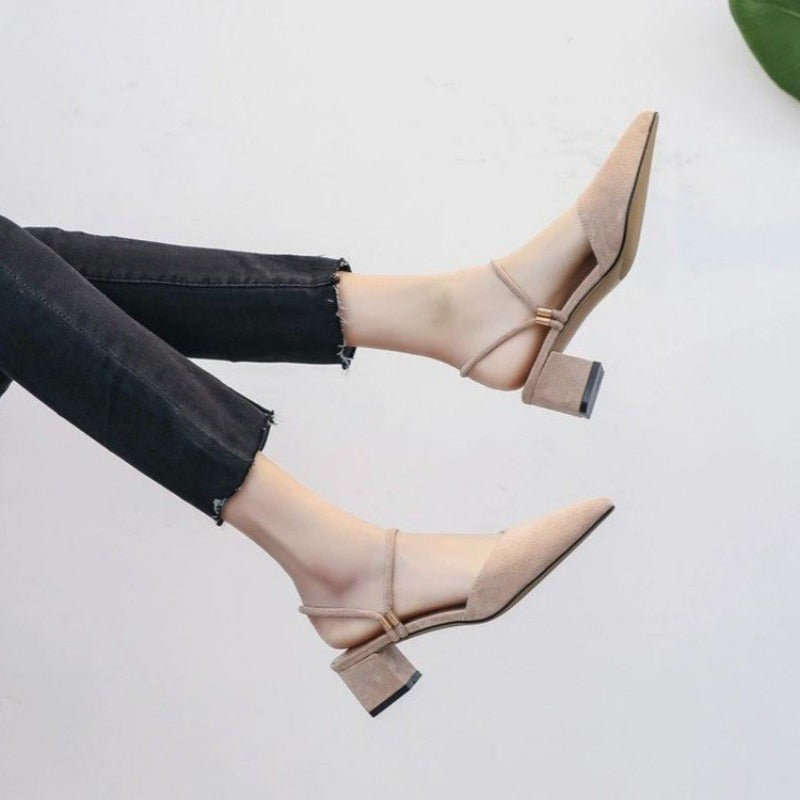 Baotou sandals women 2025 new summer medium heels thick heels fairy style fashion low heels with skirt cool slippers women