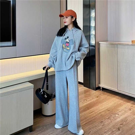 Sportswear suit