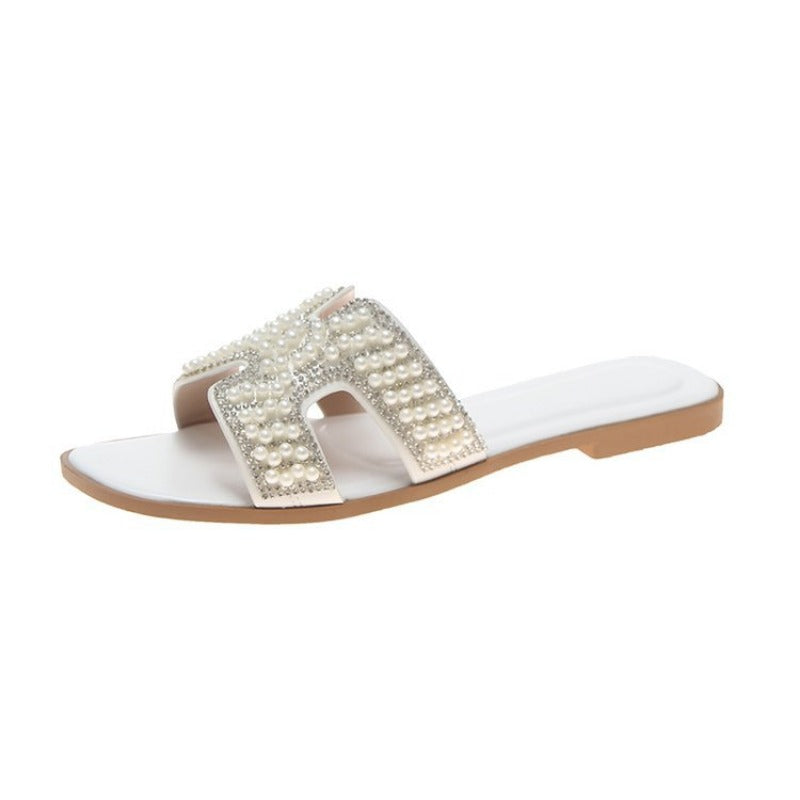2025 summer new women's slippers flat-bottomed casual sandals pearl women's tide slippers Internet celebrity outer sandals