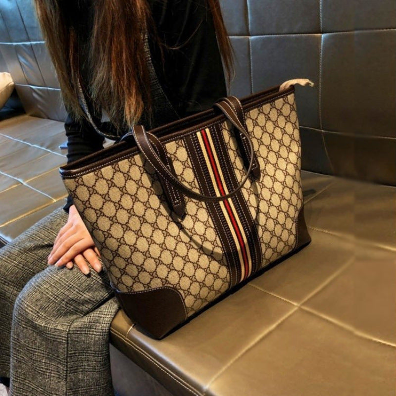 Leather bag women's 2025 new shoulder portable tote large bag large capacity women's bag mommy go out bag