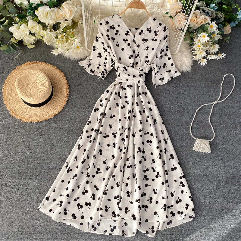 Spring and Summer Women's French Niche Love Pattern V-Neck Short Sleeve Waist Muse Temperament Over Knee Swing Long Dress Dress