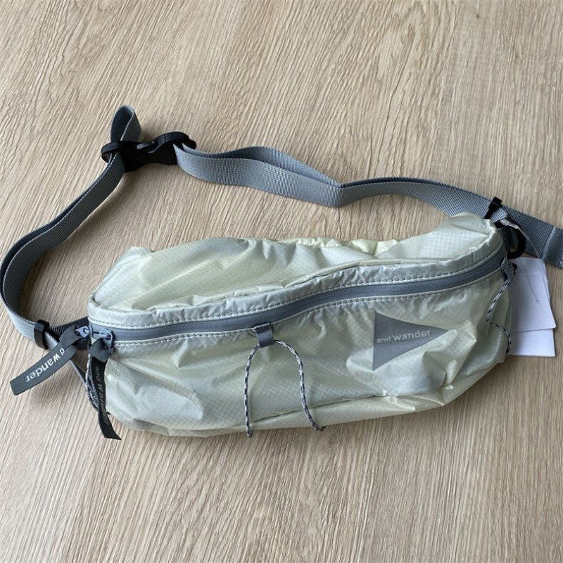 Outdoor locomotive waterproof DuPont plaid nylon fanny pack strap breast bag Internet celebrity super handsome