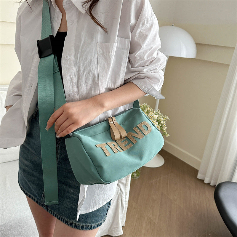 Oxford cloth bag women's 2025 new fashion sports fitness bag short trip shoulder bag red messenger women's bag