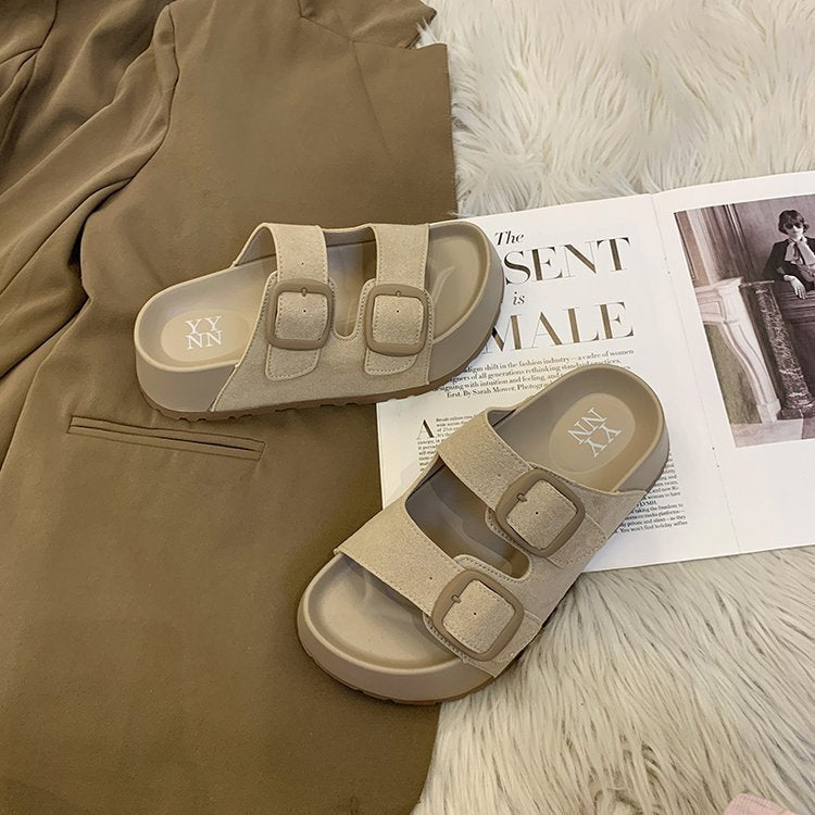 Thick-soled retro slippers women's 2025 summer new outer wear fashionable and versatile one-word drag Birkenstock beach vacation sandals