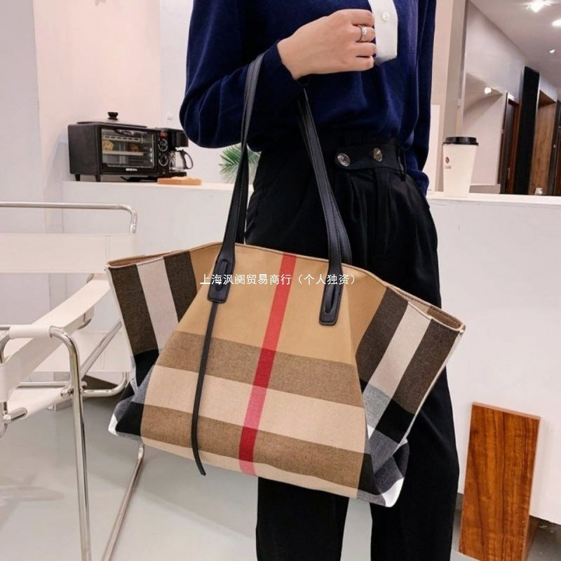 Large capacity bag women's 2025 plaid PU tote bag foreign style shoulder handbag women's college style fashion trend