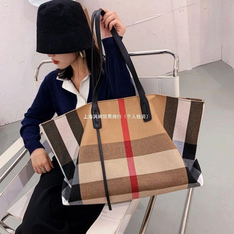 Large capacity bag women's 2025 plaid PU tote bag foreign style shoulder handbag women's college style fashion trend