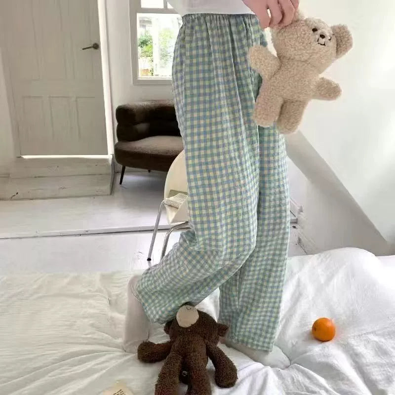 Stay Chic and Comfy with These Checkered Loose-Leg Pants for Women