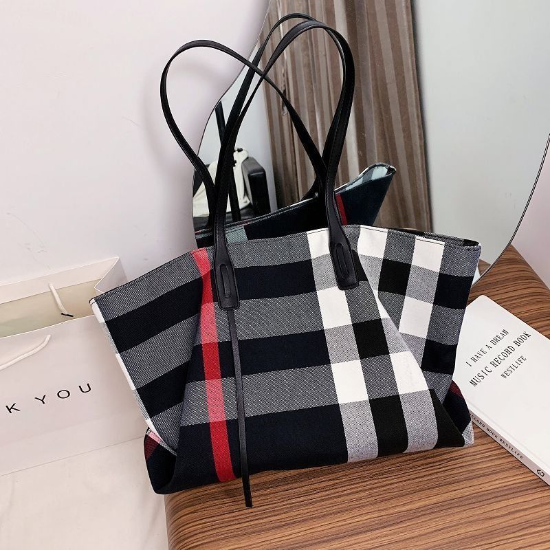 Large capacity bag women's 2025 plaid PU tote bag foreign style shoulder handbag women's college style fashion trend