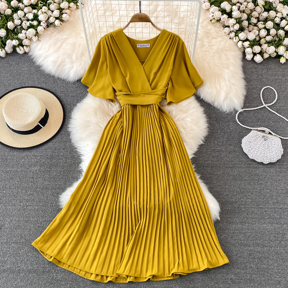 2025 summer new V-neck short-sleeved dress over the knee slim temperament waist lace-up big pendulum pleated long dress