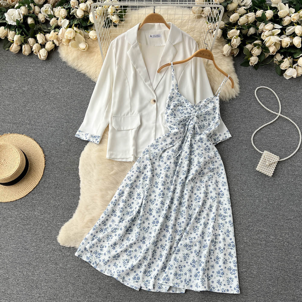 French high-end loose, sweet and salt suit women's long-sleeved suit jacket + floral fairy suspender dress