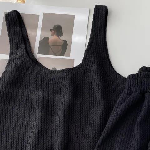 Three-dimensional jacquard chaos comfortable lazy loose casual suit women's 2025 summer new vest shorts two-piece set