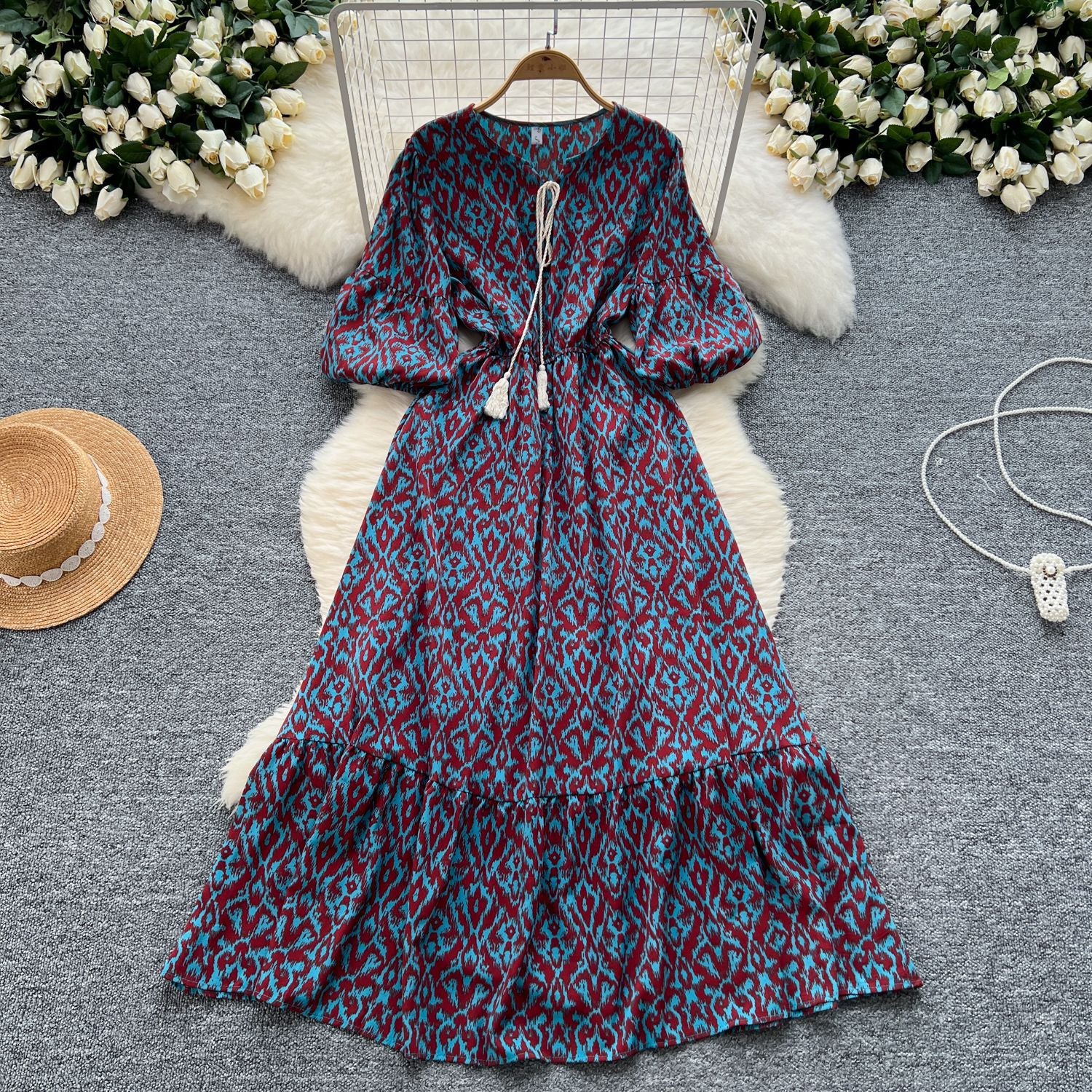 French retro bubble sleeve floral dress women's summer strap waist design sense light luxury temperament big swing dress