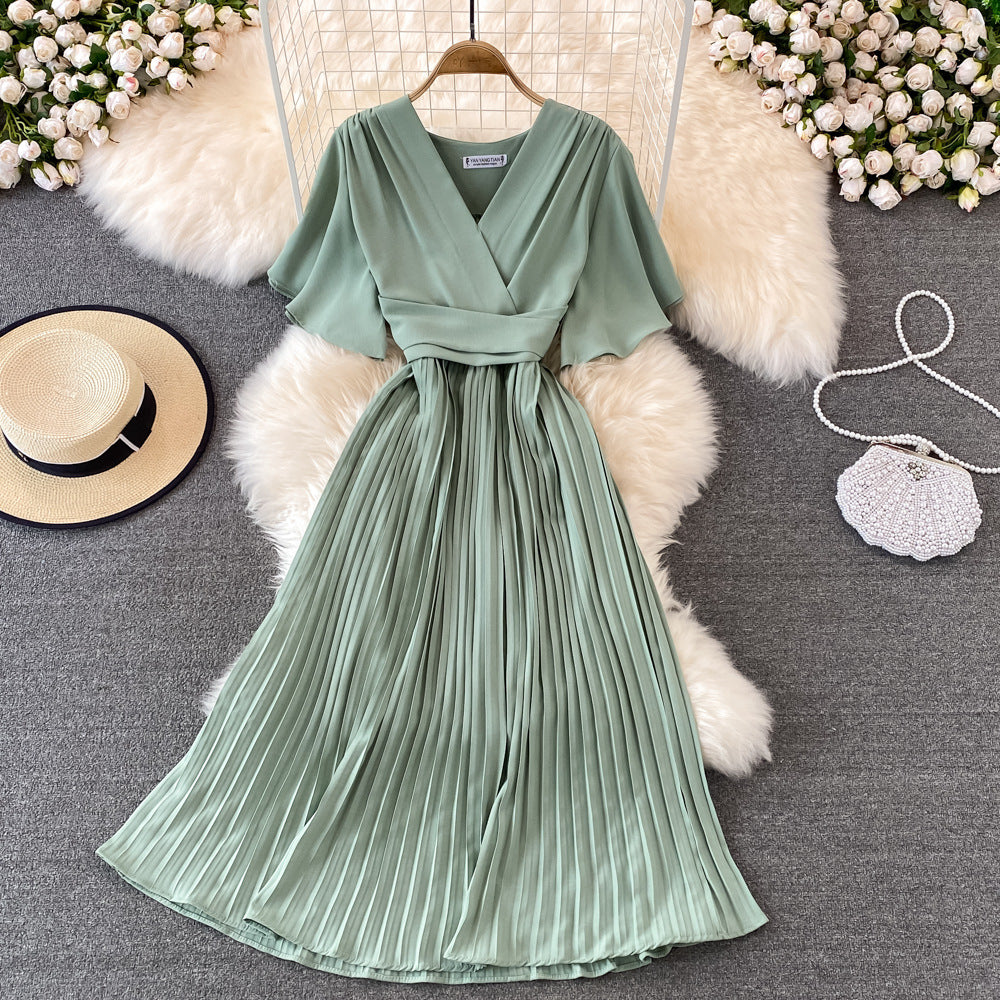 2025 summer new V-neck short-sleeved dress over the knee slim temperament waist lace-up big pendulum pleated long dress