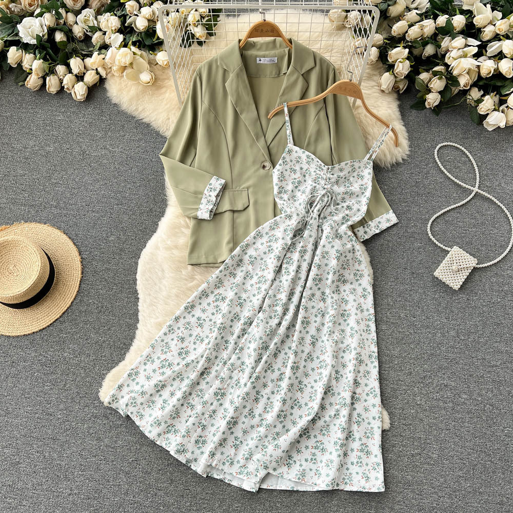 French high-end loose, sweet and salt suit women's long-sleeved suit jacket + floral fairy suspender dress