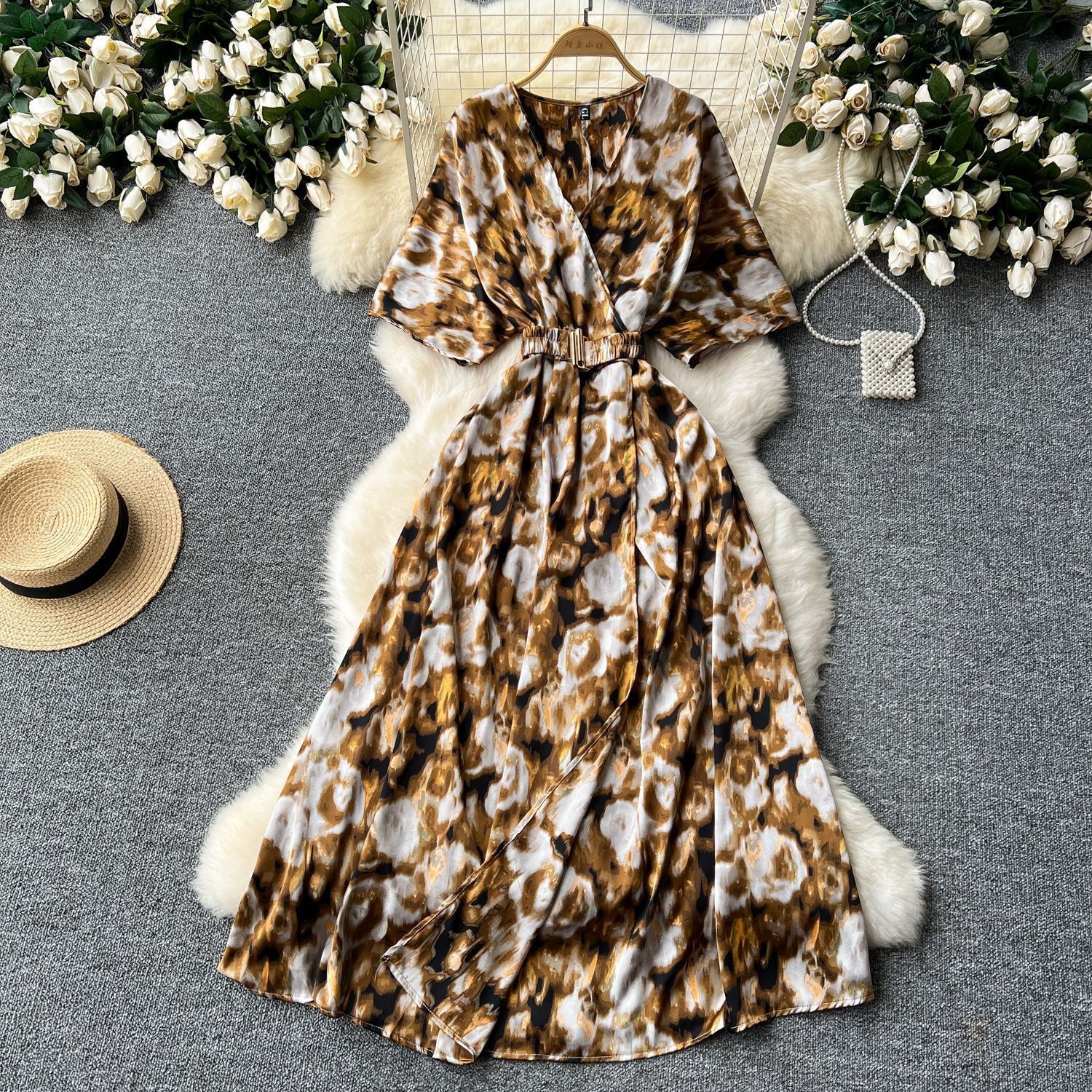 Summer new European and American style niche light luxury retro collar waist thin big swing split printing dress