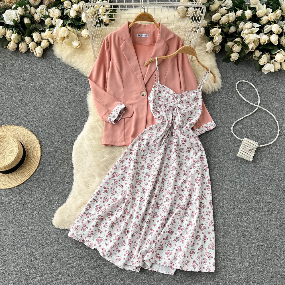 French high-end loose, sweet and salt suit women's long-sleeved suit jacket + floral fairy suspender dress