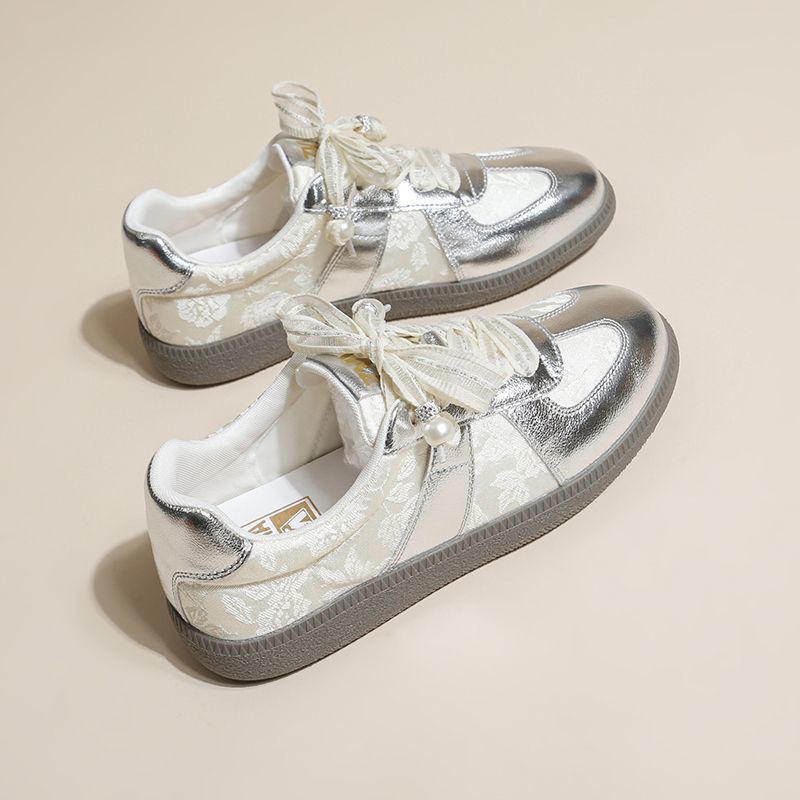 2025 casual little white shoes new national style comfortable versatile German training board shoes new Chinese spring pattern women's shoes