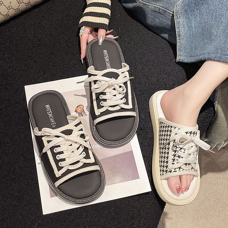 Slippers women's summer outer wear new versatile shoes children ins trendy women's shoes lazy canvas platform sandals