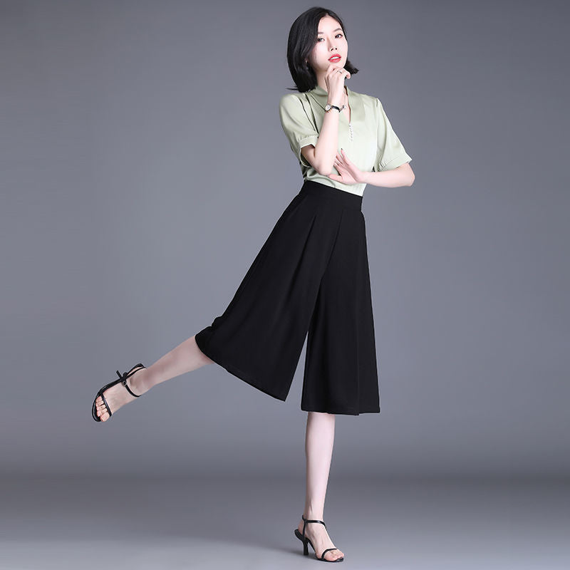 Trendy summer cropped pants 2025 new women's cropped pants women's loose trousers skirt wide-leg pants thin ice silk shorts