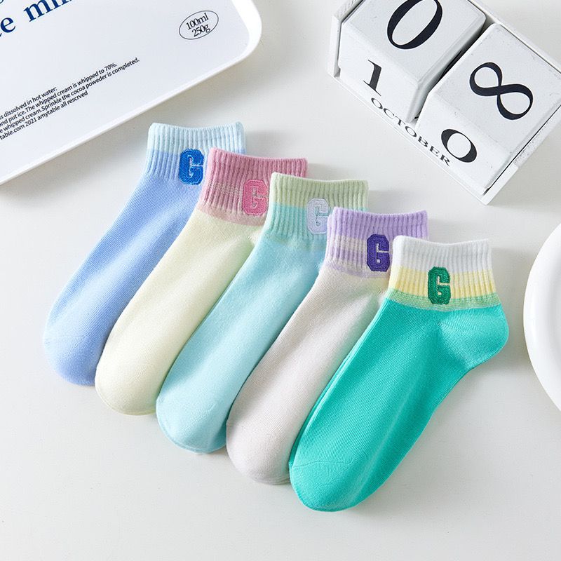 Spring Mid-Calf Sports Socks - Gradient Letter Design, Sweat-Wicking, Breathable, Dopamine Style Unisex Casual Socks