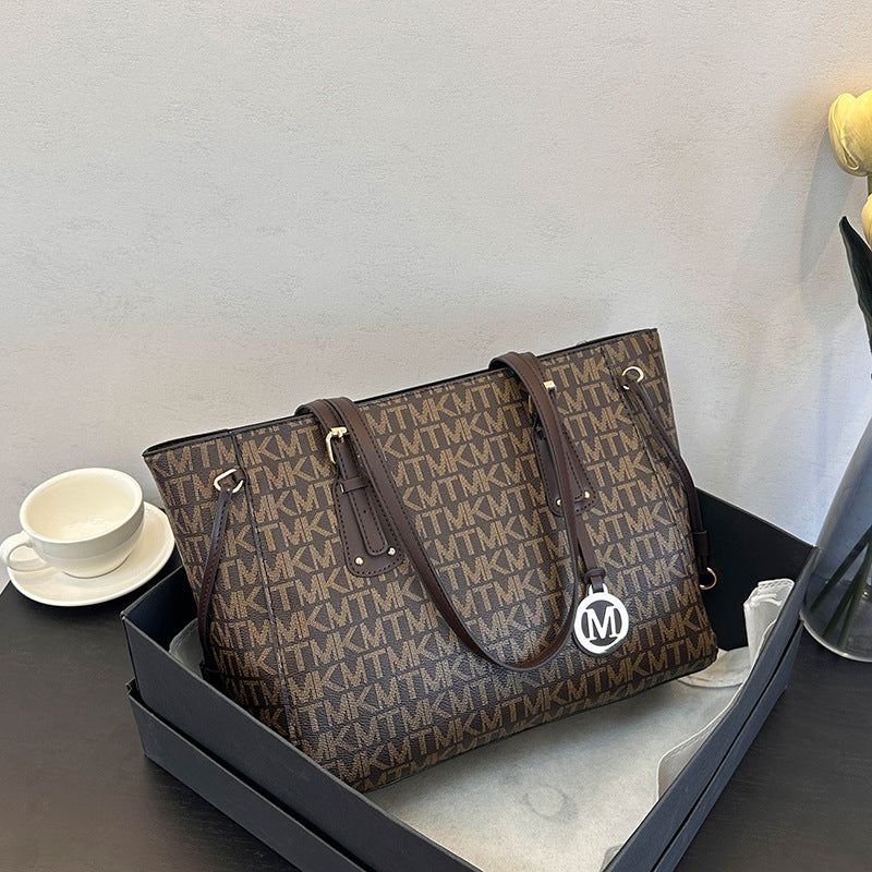 This year's popular letter printing bag women's 2025 new large-capacity high-end tote bag trendy portable shoulder bag