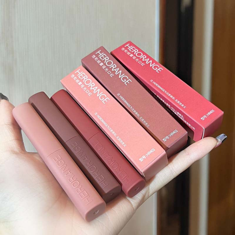 Saturated fleece matte fine tube lipstick matte velvet rabbit year limited positive red lipstick