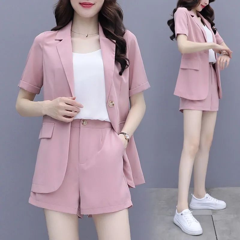 2025 summer senior three-piece suit women's short-sleeved shorts thin small suit wearing foreign style slim fit