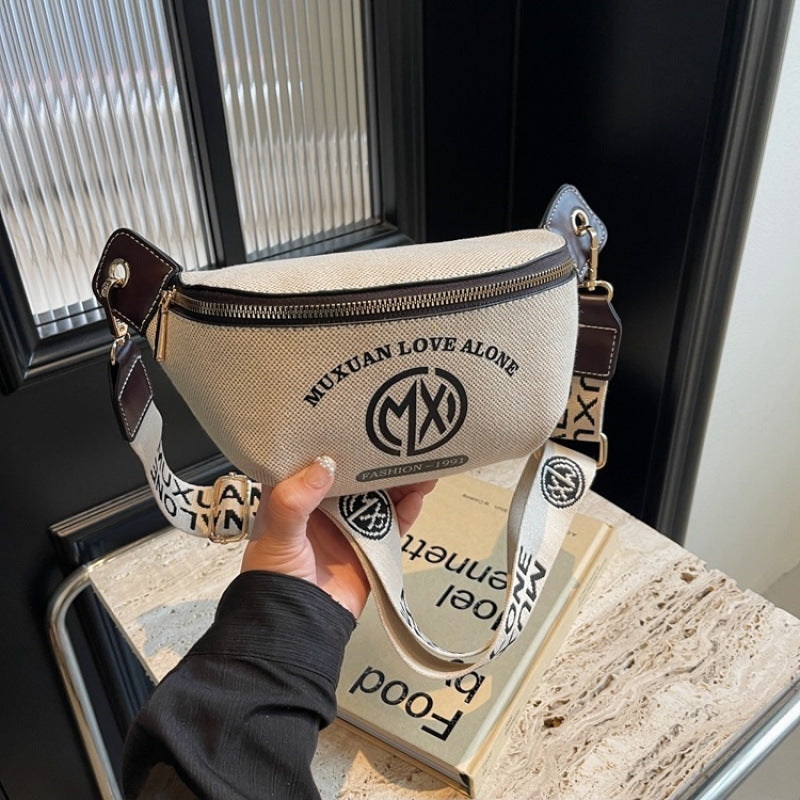 Ladies 2025 new wide shoulder straps underarm small bag breast bag is popular this year, high-end women's messenger dumpling bag