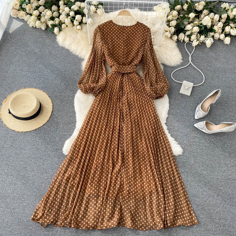 French retro light and mature wound round neck temperament polka dot dress female elegant mesh skirt waist thin fairy dress