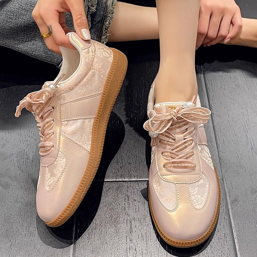 Retro Hong Kong style casual Forrest Gump board shoes 2025 new national style new Chinese style space-up German training little white shoes women's spring and summer