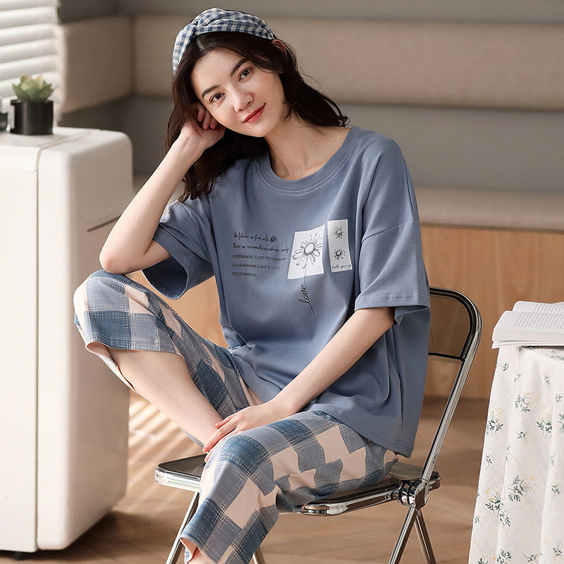 2025 new spring and autumn women's loungewear women's suit casual home summer short-sleeved cropped pants pajamas