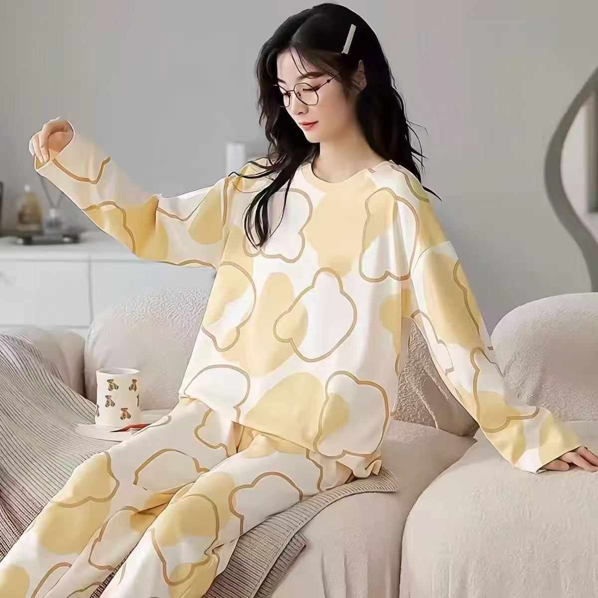 Long-sleeved thin pajamas set