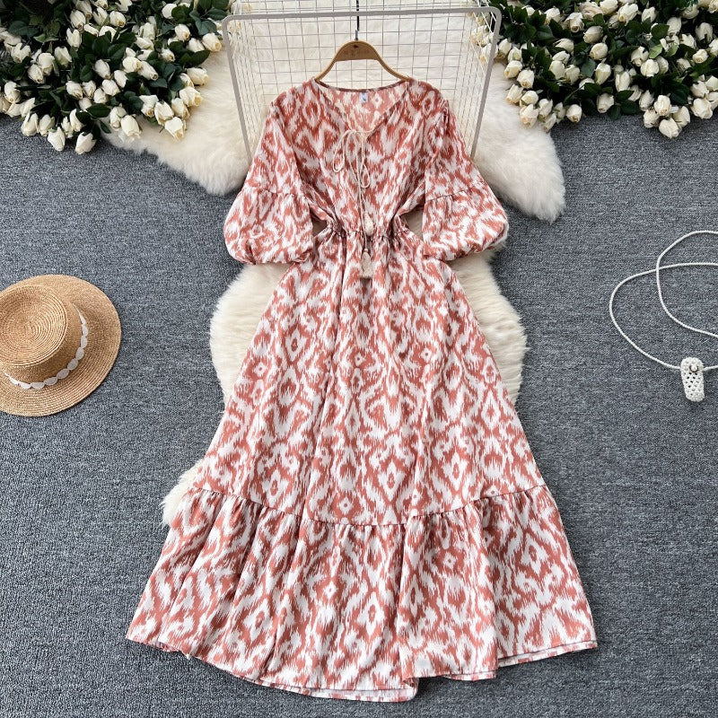 French retro bubble sleeve floral dress women's summer strap waist design sense light luxury temperament big swing dress