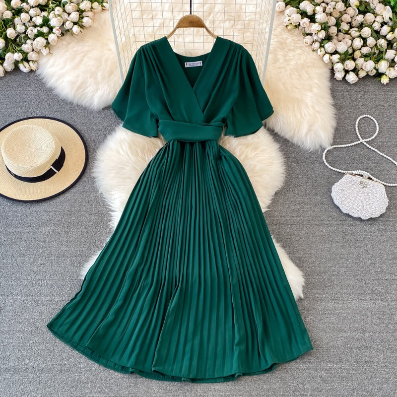 2025 summer new V-neck short-sleeved dress over the knee slim temperament waist lace-up big pendulum pleated long dress
