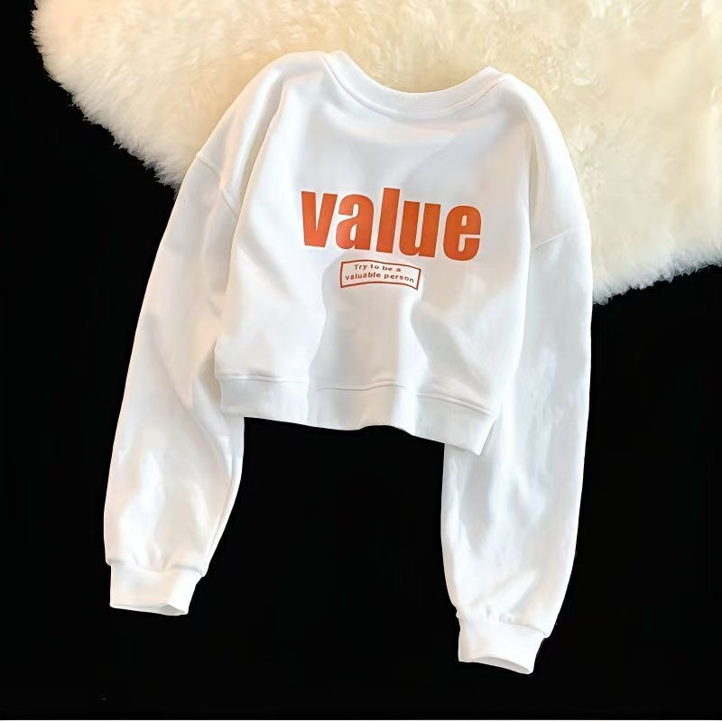 long-sleeved sweatshirt