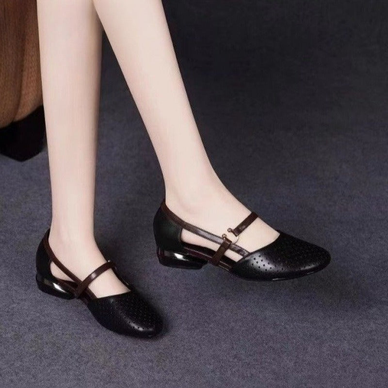 2025 new summer bag head sandals women's soft leather soft sole women's shoes flat sole single shoes low heel round head mother shoes