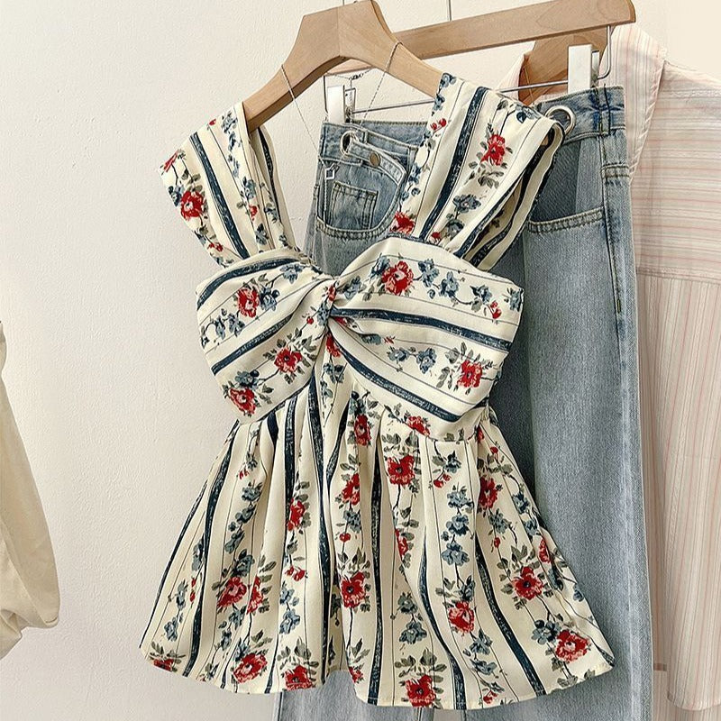 Ladies style retro V-neck kinked floral shirt women's summer new pastoral sexy waist small fly sleeves ins top